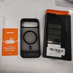 TORRAS Case for Pixel 9/9 Pro - Built-in Kickstand, Black
